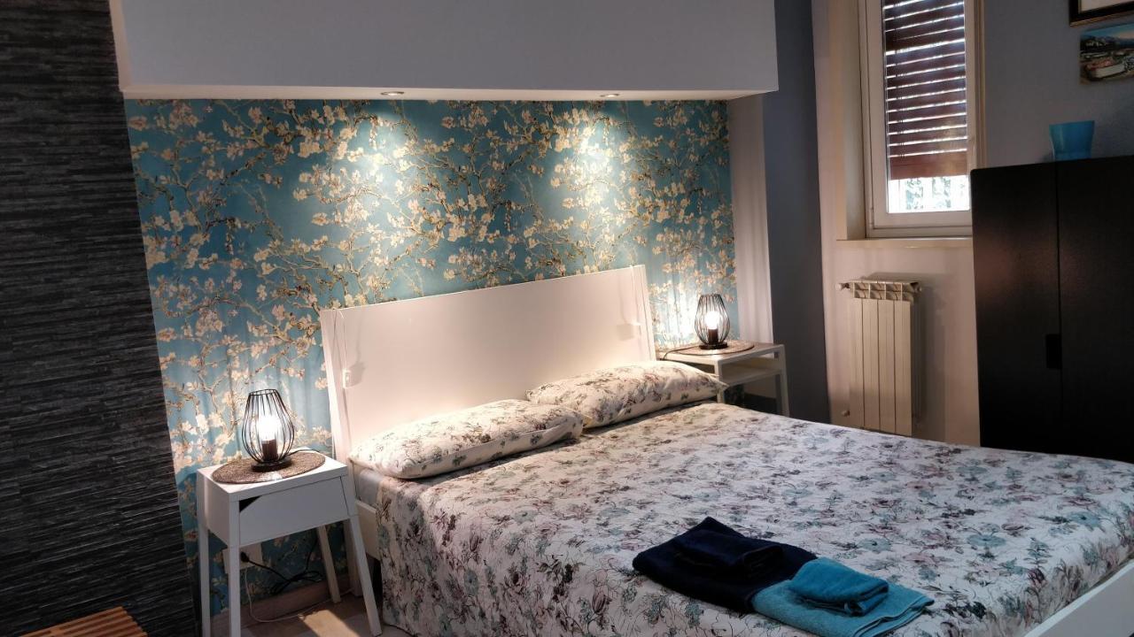 Suite Time Van Gogh Катания Экстерьер фото